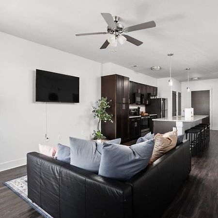Cozysuites Spacious 2Br Next To Whole Foods Indianapolis Exterior photo