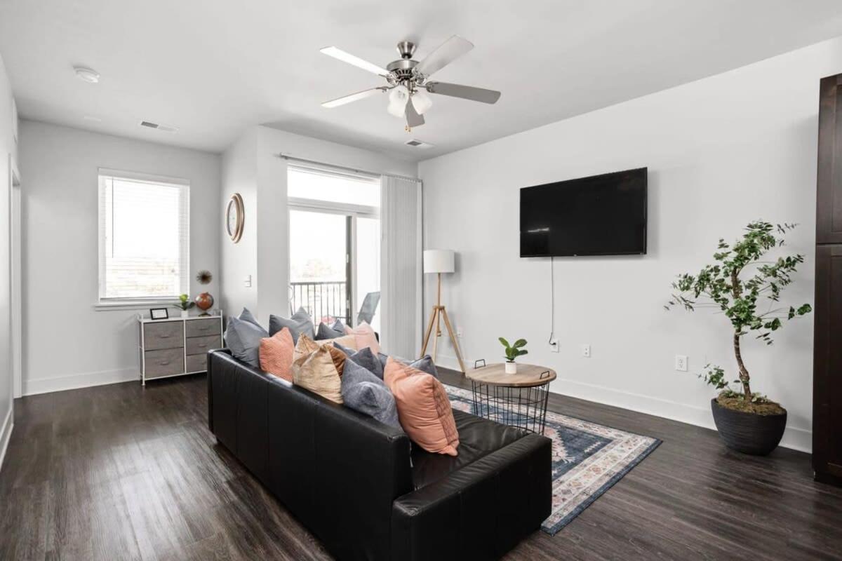 Cozysuites Spacious 2Br Next To Whole Foods Indianapolis Exterior photo